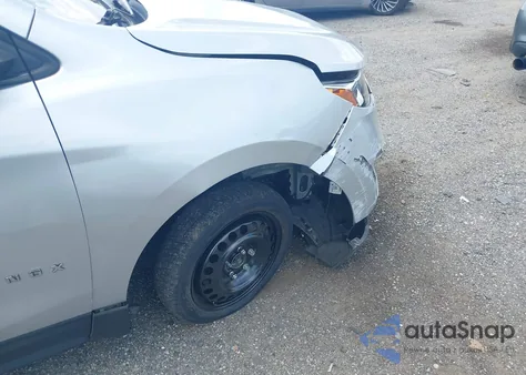 2019 Chevrolet Equinox Ls z USA, uszkodzony, nr VIN 3GNAXHEV5KS633275